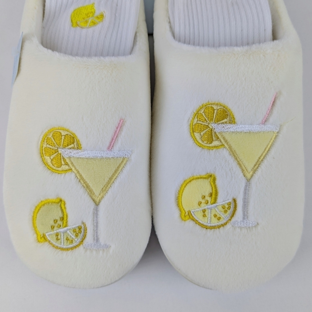 Slippers Lemon Drop Martini Embroidery Faux Fur Slip On Ivory L (8-9) NWT